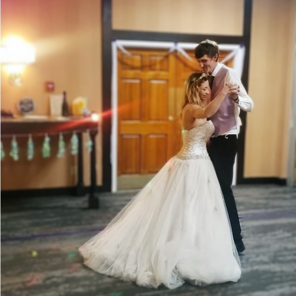 Mary’s corset Ballgown wedding dress